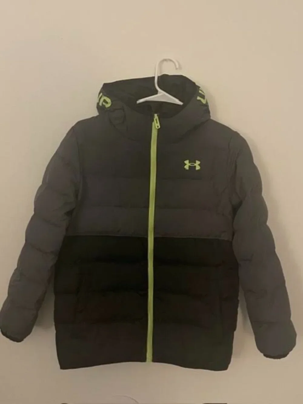 Under Armour Boys ColdGear Storm Hooded Puffer Jacket Gray/Green/Black Size YM